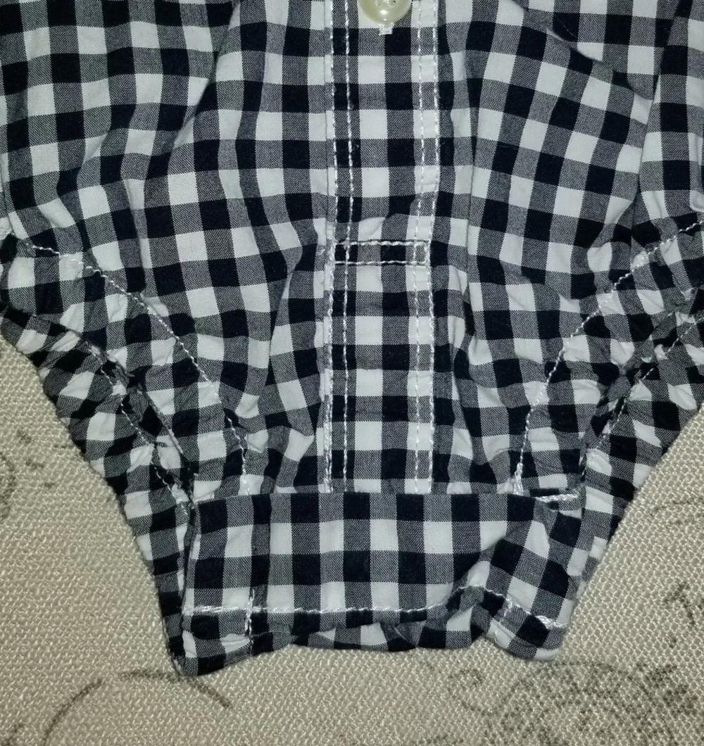 Baby Gap onesie shirt